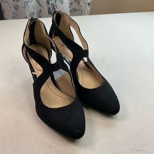 LifeStride Giovanna 2 Black Suede Crisscross Heels – Size 7M Classic Pointed Toe